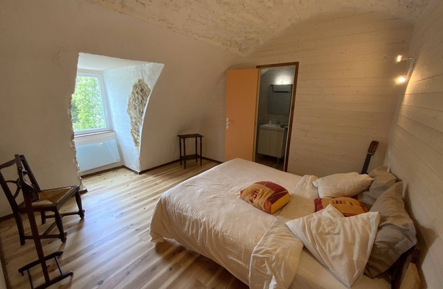 L'Oustaliere, BARBARA room, spa and sauna access