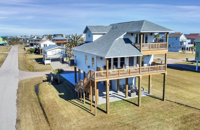 La Buena Brisa - Galveston Beach and Bay Views
