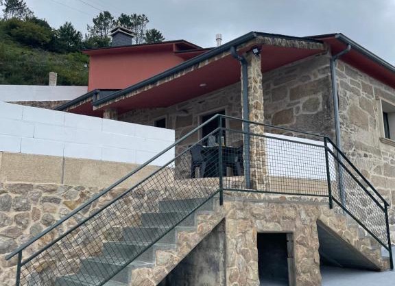 LA CASA DE DORA EN LA ESCUSA