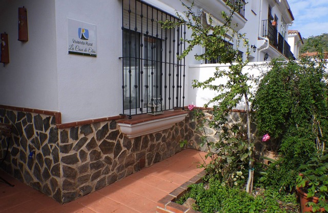 LA CASA DE ELIAS, a space out of time.