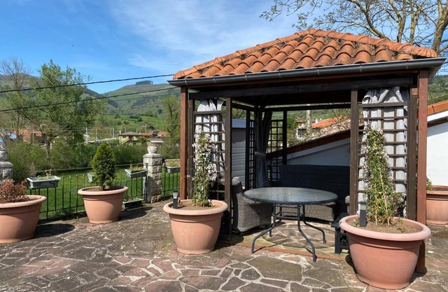 La Casa de Mica (3 room house)