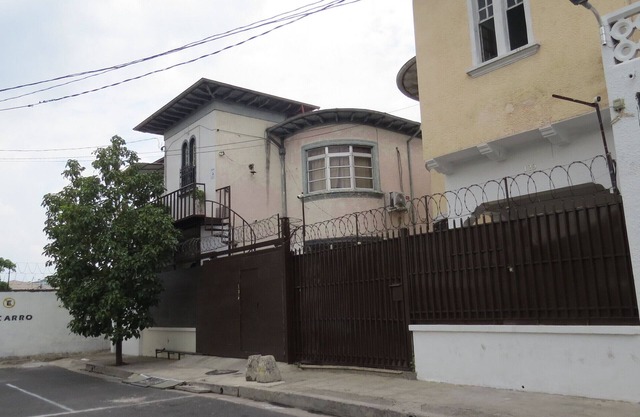 "La Casa del pasaje Sagrera" Alojamiento tranquilo y céntrico con 3 habitaciones