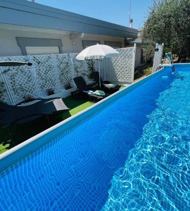 La Casetta tra Sassi e Ulivi B&B