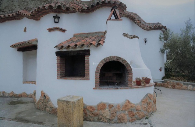 La Chumbera Caves - El Granado