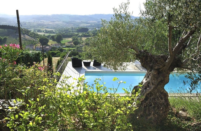 La Costa: House /Villa - La costa