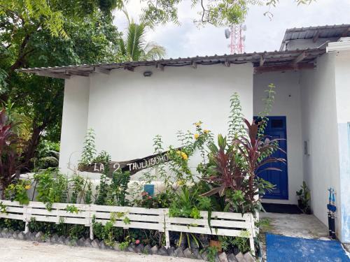 La Due Thulusdhoo