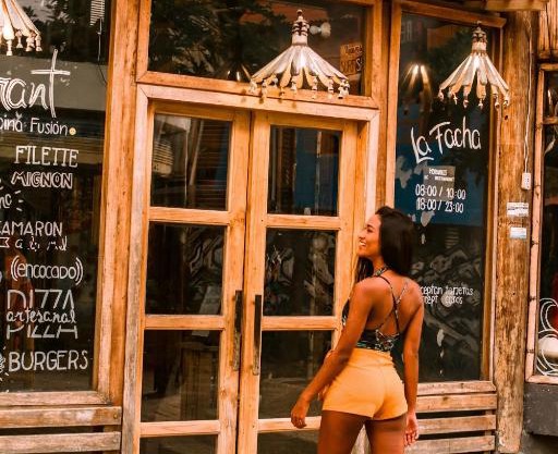 La Facha Hostal Restaurant Surf