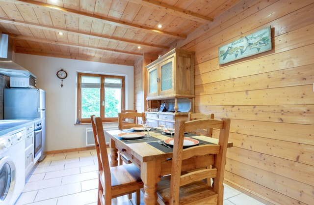 La Forêt de Ventron - Two Bedroom Apartment, Sleeps 5