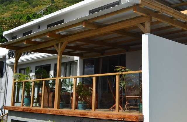 La Gaulette - Sumptuous House, Large Terrace Sea View and Pool