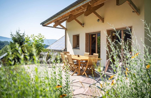 LA Grange AUX Ecureuils 6 Pers