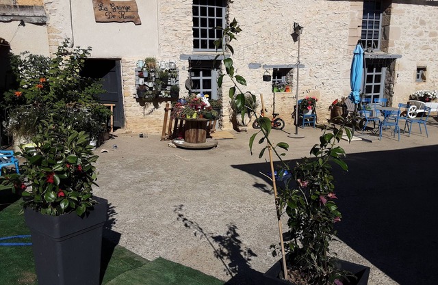 La grange de racco (Jacuzzi and swimming pool) 2 nights mini July and August 7 nights mini