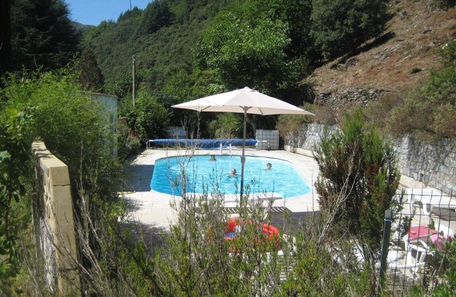 La Hollandaise, House with swimming pool, not overlooked