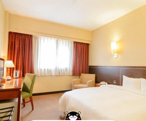 LA HOTEL- Liuhe Fusing