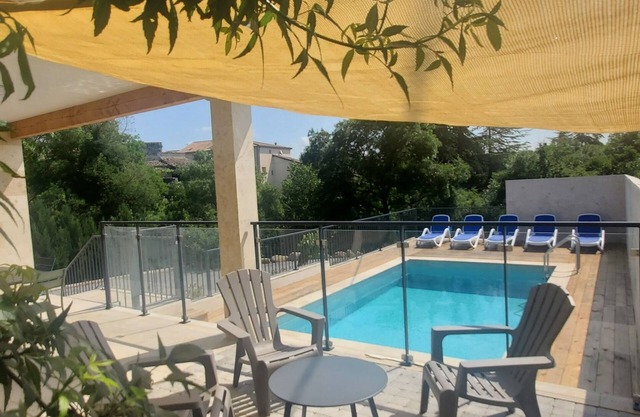 La Madé superb 4* air-conditioned gîte with secure private swimming pool