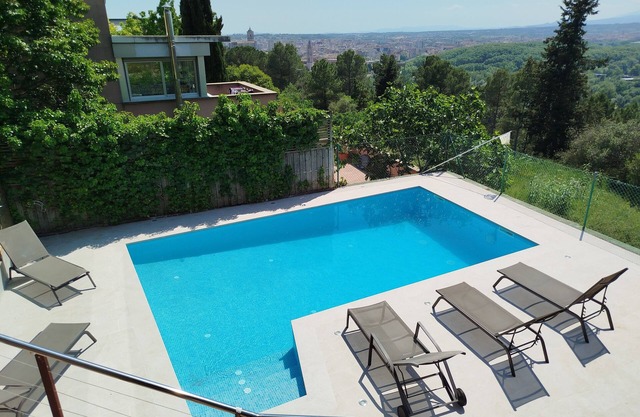La Magrana Girona. NEW SWIMMING POOL summer 2025. Charming Villa stunning views