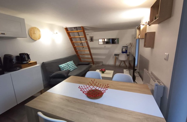 La Maison Cupidon, ideal for 1 or 2 people - fully equipped studio apartment