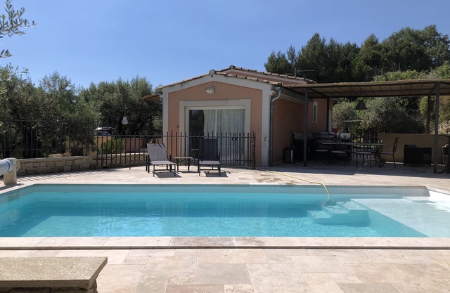 La Maison des Oliviers (rated 4*) Private swimming pool - air-conditioned -