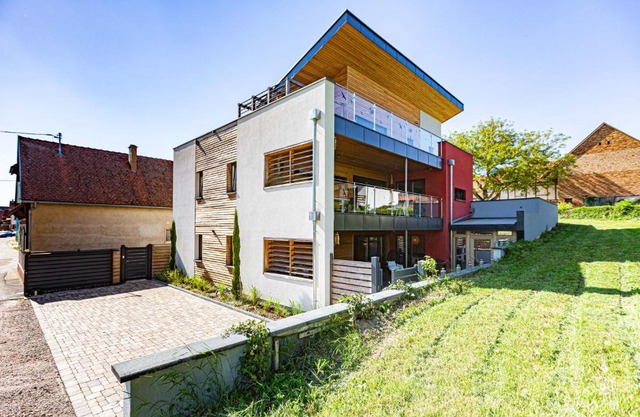 La Maison Devant La Prairie O66I4O9119