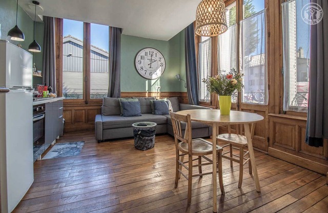 LA Maison Rouge - Albertville