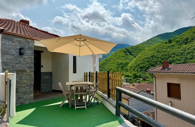 La Melera Village House in Asturias
