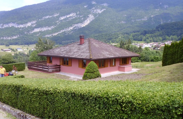 La Mosa - Villa in the Prati of Cavedago, in the Adamello-Brenta park