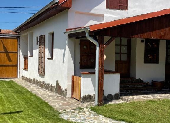 La Novaci Porumbacu de Sus 270