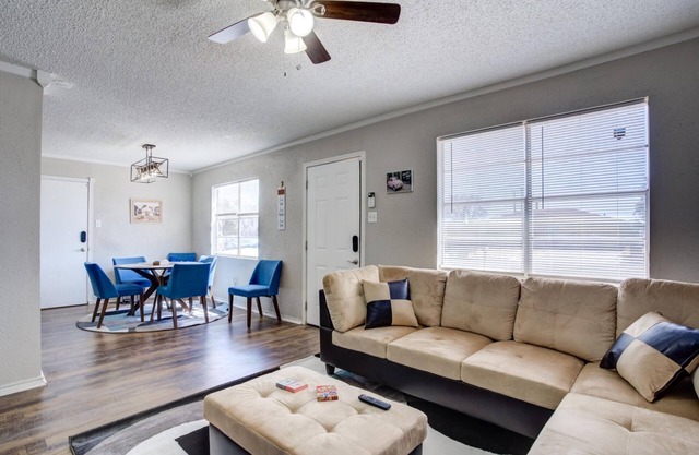 La Palma Guesthouse - Near Texas Tech