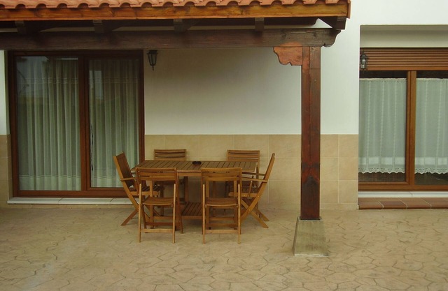 La pergola House with garden Barbecue and Porch