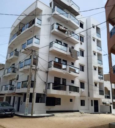La PERLE NOIRE Dakar, Guédiawaye, Cité Cour Suprême