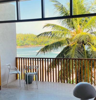 La Playa Studios Hiriketiya