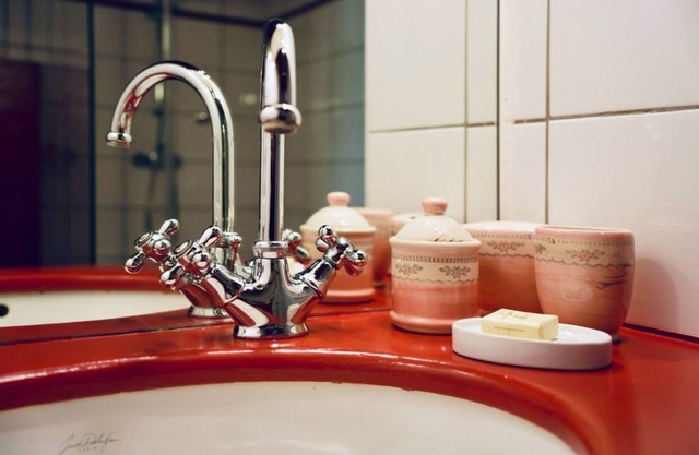LA PONCHE - Cheminee Room
