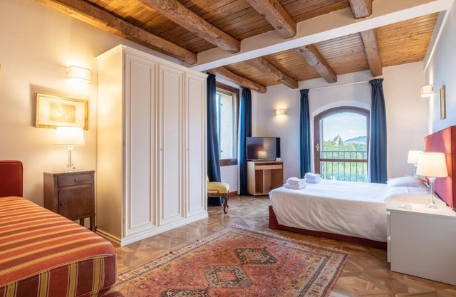 La Quercia-Entire Villa