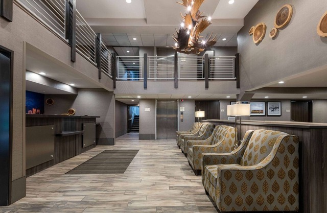 La Quinta Inn & Suites by Wyndham Anchorage Airport