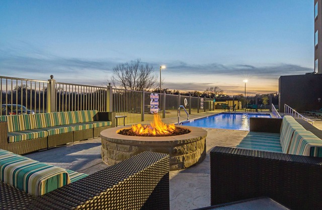 La Quinta Inn & Suites by Wyndham Dallas - Wylie
