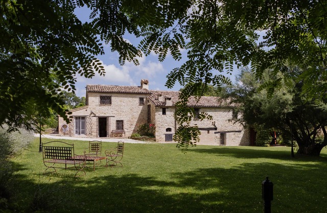 La Siesta private farmhouse for 10 with pool by Italian Apartments