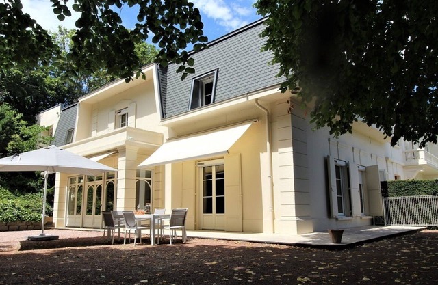 La Souveraine - SAINT-GENIS-LAVAL