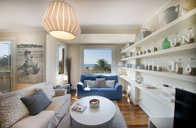 LA TERRACE, with sea views