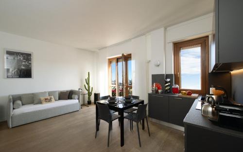 LA TERRAZZA VISTA DUOMO, piscina e campi da tennis