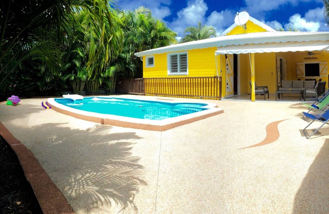 La Villa Madinina créole Trois Îlets avec piscine