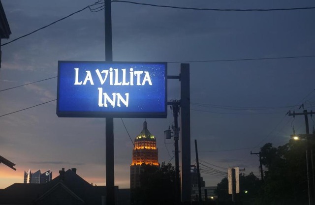 La Villita Inn