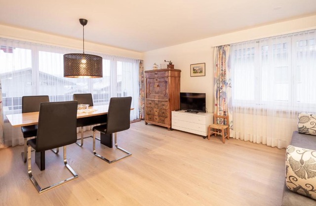 LAAX Homes - Casa Zundra