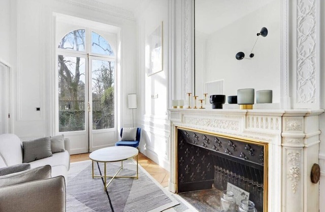 Labruyère House - Royal Garden Suite