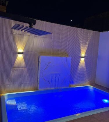 Lacasita - Casa com piscina em Abreu e Lima Centro