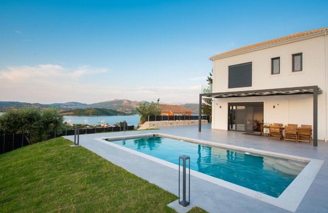 Laertis Villa