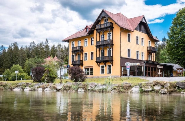 Lake apartment Herrenhaus am Erlaufsee - Family Engleitner