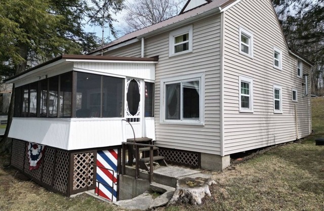 Lake Demmon Lodge-Beach,Boats,Fishing,FUN!
