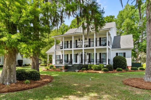 Lake Escape - Lake Waccamaw home