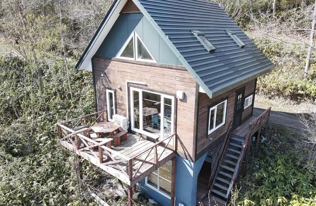 LAKE TOYA Great view log cabin