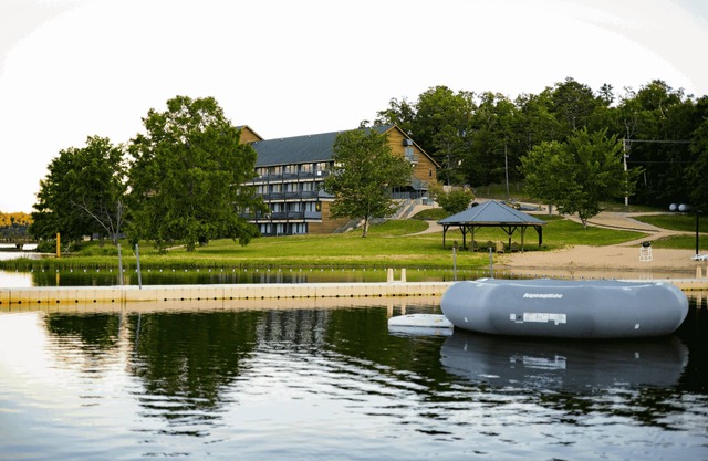 Lake View | 3 Meals Per Day Included