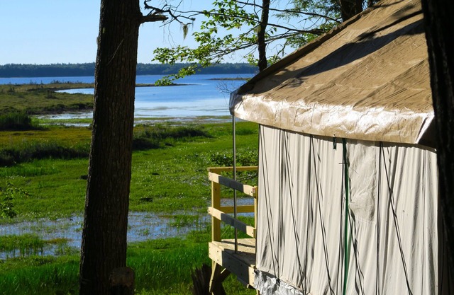 Lakefront Glamping Tent w/ensuite bathroom, King Bed, Fabulous View, near Acadia
